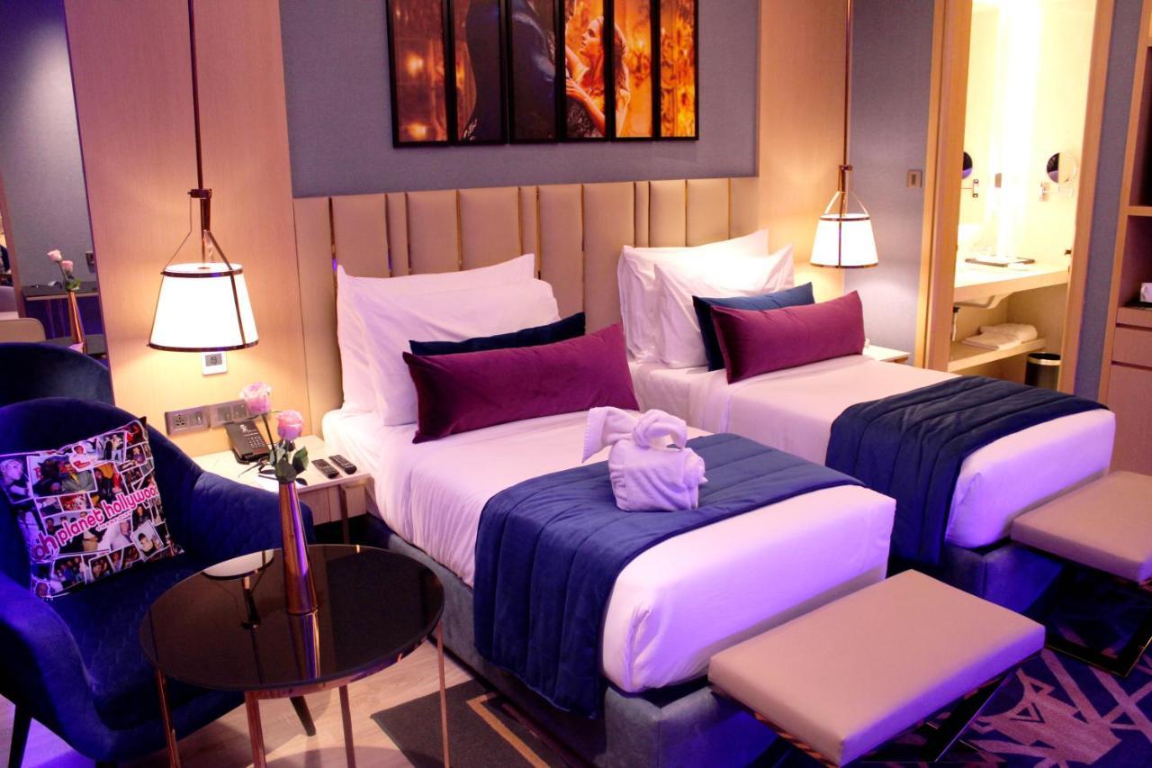 Planet Hollywood Thane Εξωτερικό φωτογραφία