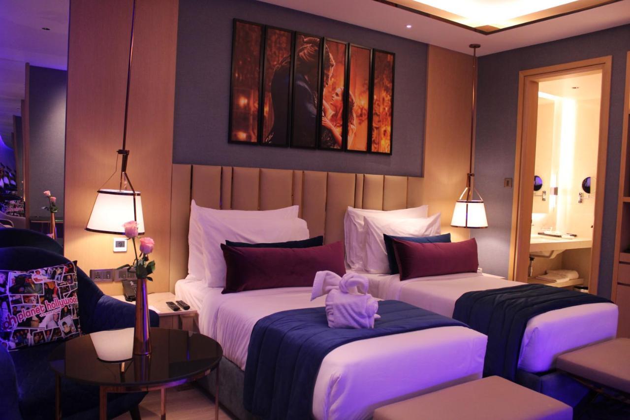 Planet Hollywood Thane Εξωτερικό φωτογραφία