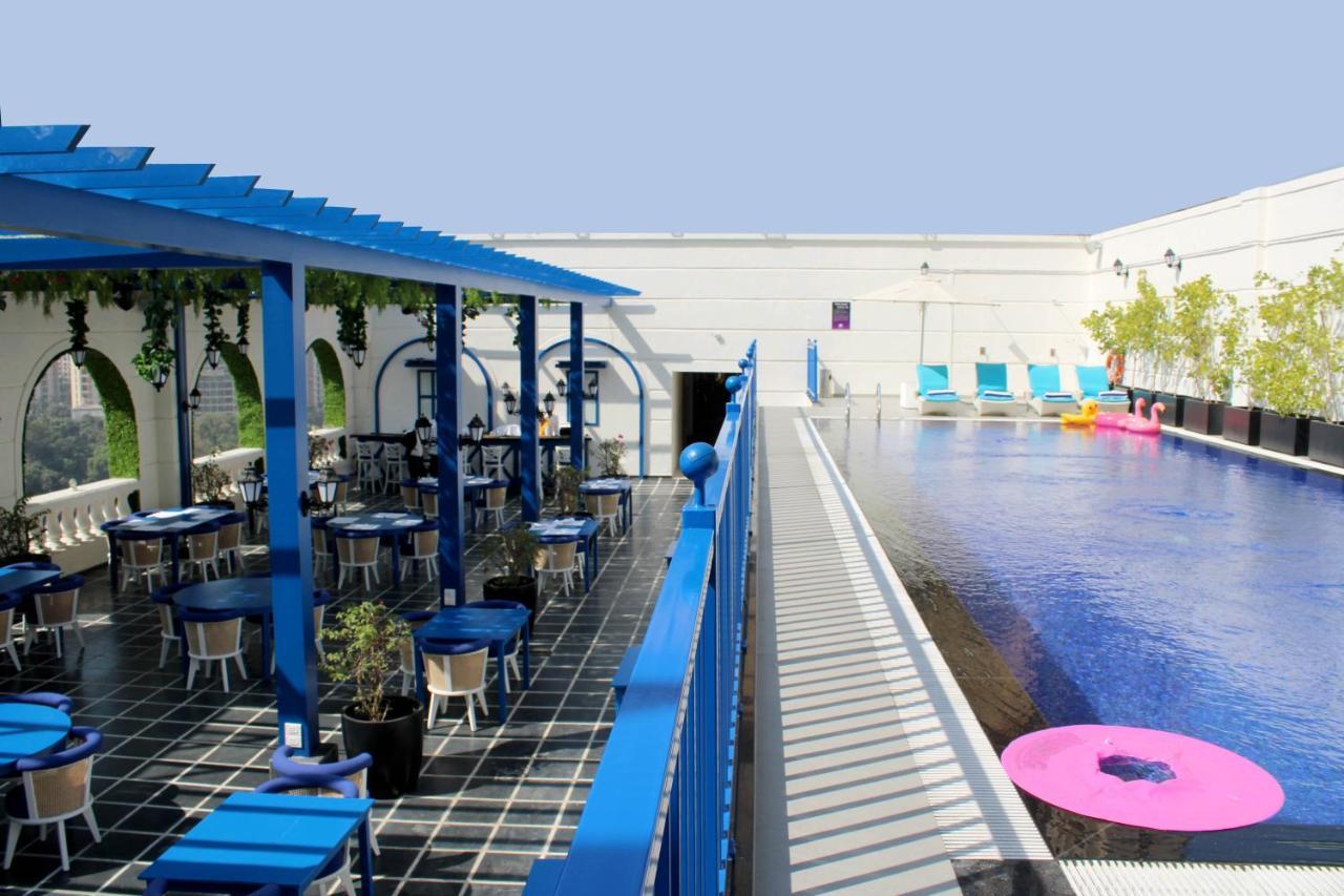 Planet Hollywood Thane Εξωτερικό φωτογραφία