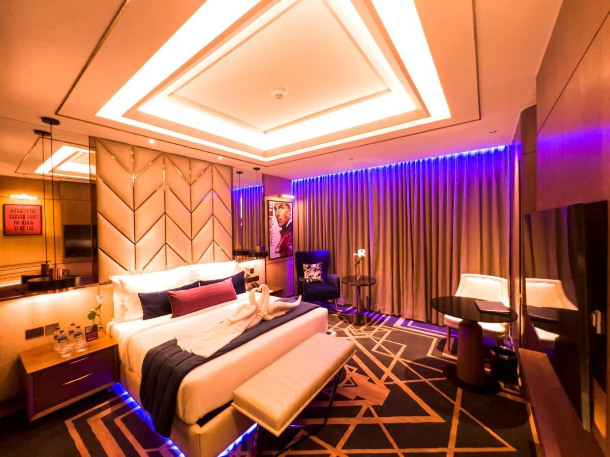 Planet Hollywood Thane Εξωτερικό φωτογραφία