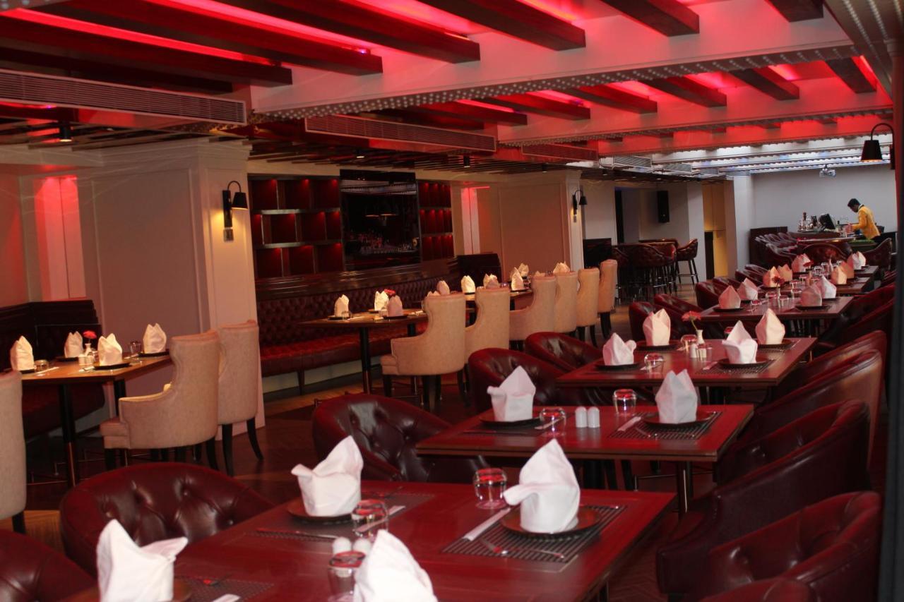 Planet Hollywood Thane Εξωτερικό φωτογραφία